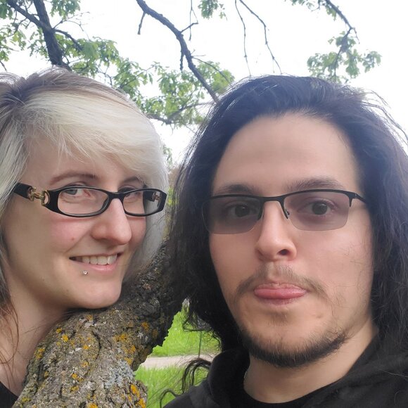 Meet your Posher, Sarah! - Picture 4 of 9